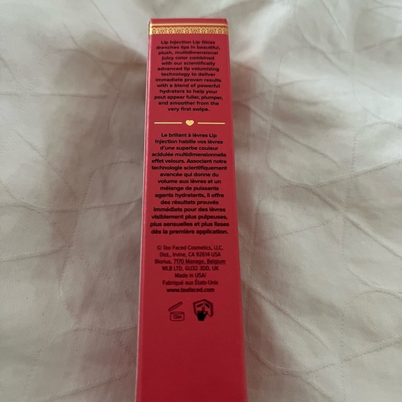 Too Faced Lip Injection Lip Gloss NWT - Picture 2 of 2